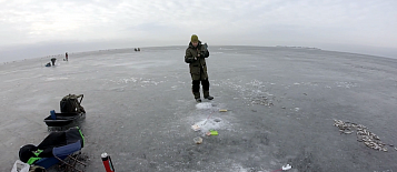 Корюшка пошла: отличная зимняя рыбалка на Финском заливе январь 2021